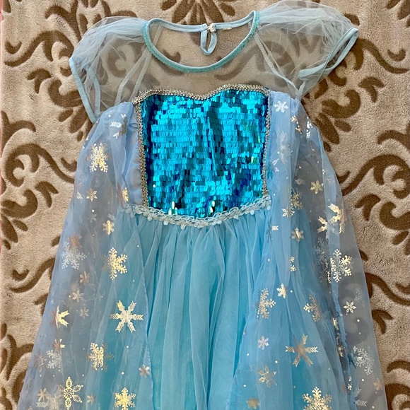 Elsa-Inspired Dress ,Girls Costume ,Party , Halloween - Picture 1 of 14